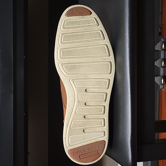 Boots - Picture 5 of 9